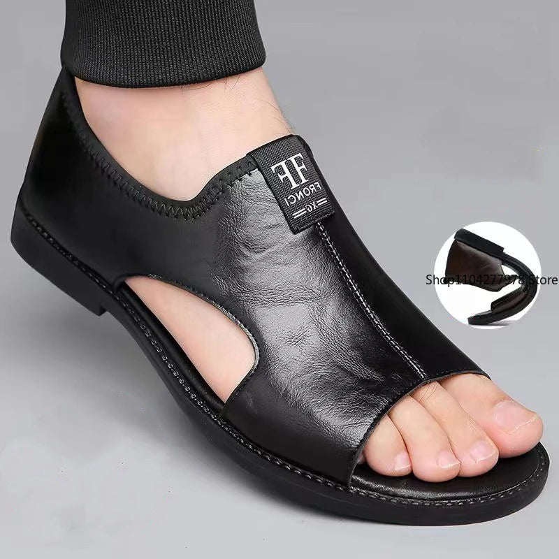 Sandals for Men Brand Casual Shoes Outdoor 2025 New Men's Slippers Comfortable Beach Shoes High Quality Leather Men Flat Sandals