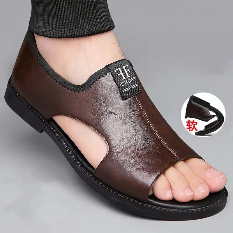 Sandals for Men Brand Casual Shoes Outdoor 2025 New Men's Slippers Comfortable Beach Shoes High Quality Leather Men Flat Sandals