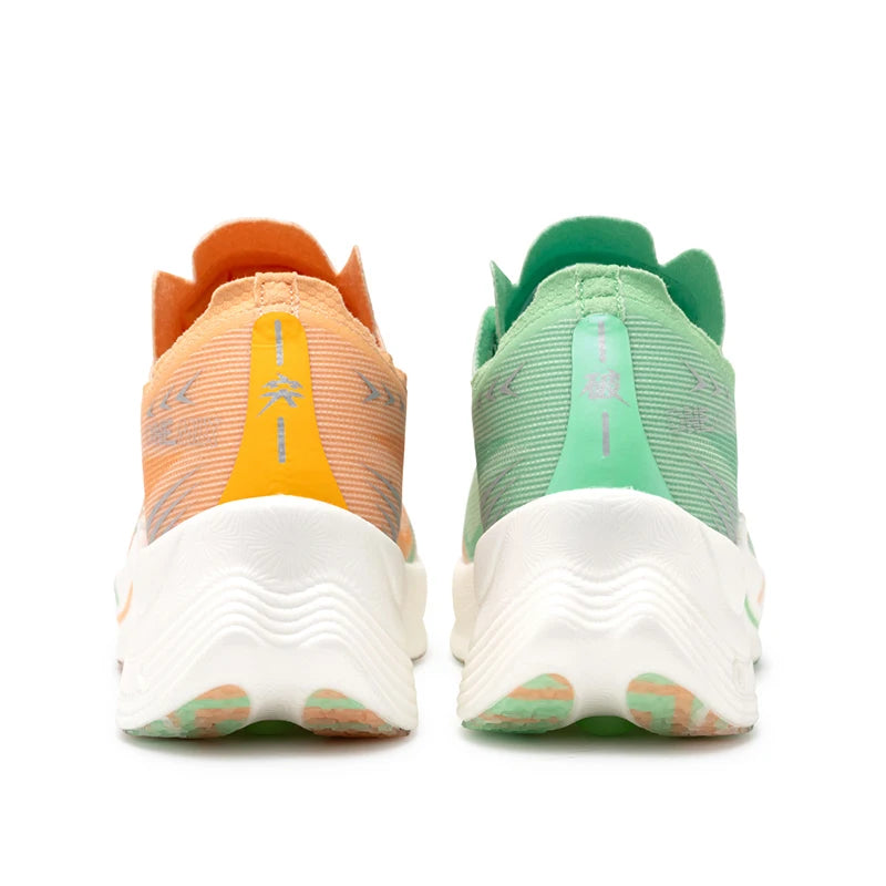 Carbon Plate Marathon Running Shoe — Ultralight, Shock-Absorbing & Built to Break Your Personal Best
