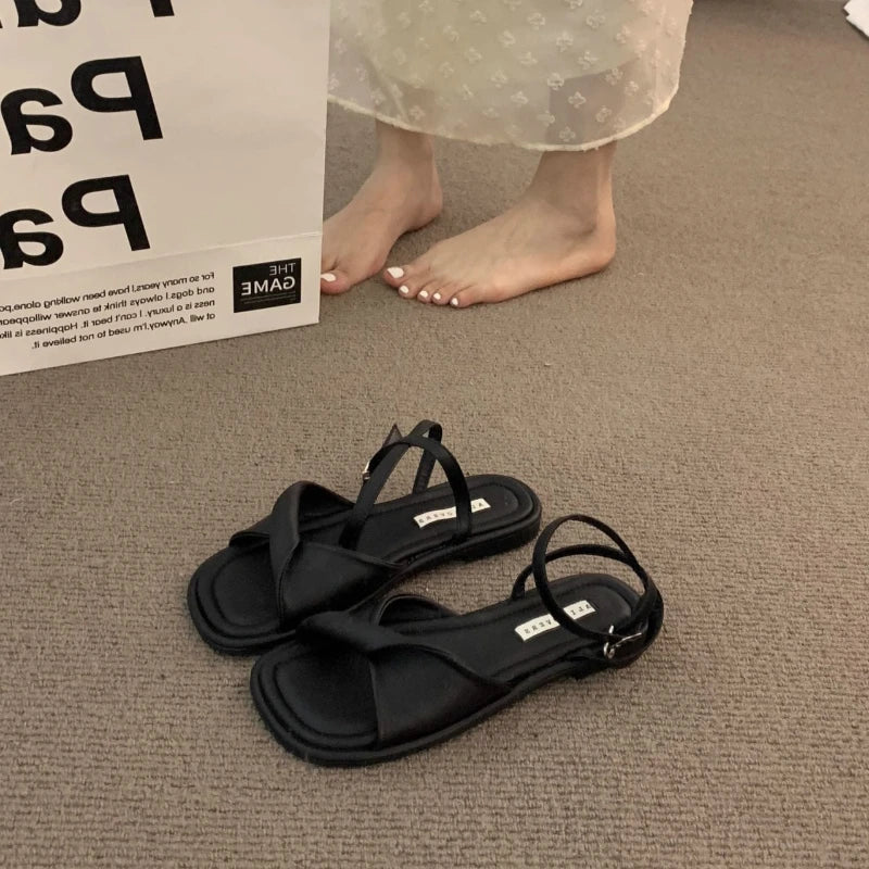 Women's Sandals Summer 2025 New Flat Rubber Sole Comfortable Sandals Breathable Fashion Luxury Outdoor Beach Women's Shoes