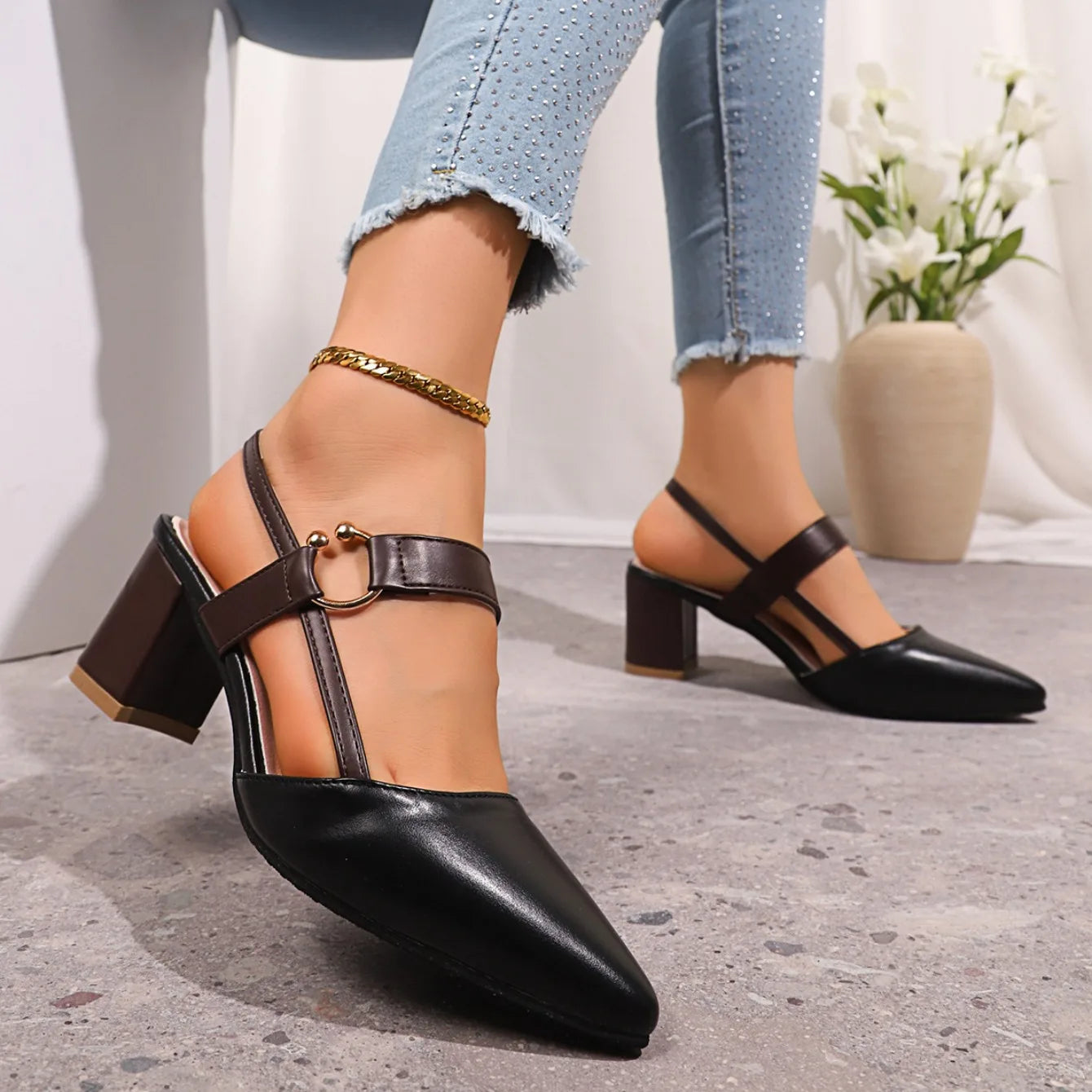 Women Sandals Fashion Solid Color Slingback Shoes Women Outdoor Designer Shoes Pointed Toe High Heels Sandals Zapatos De Mujer