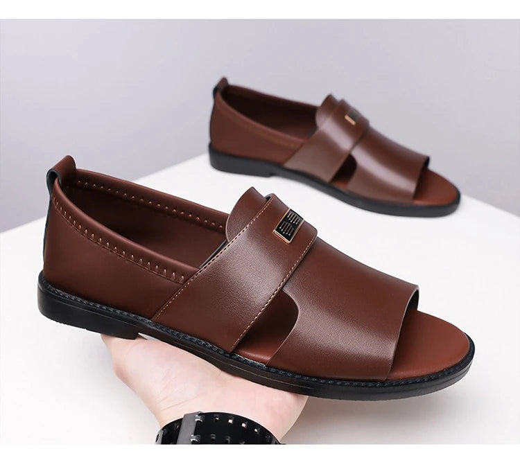 Sandals for Men Brand Casual Shoes Outdoor Fashion Men's Slippers Comfortable Beach Shoes High Quality Leather Men Flat Sandals