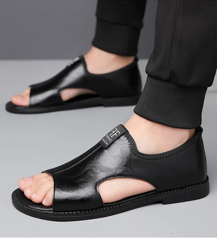 Sandals for Men Brand Casual Shoes Outdoor 2025 New Men's Slippers Comfortable Beach Shoes High Quality Leather Men Flat Sandals