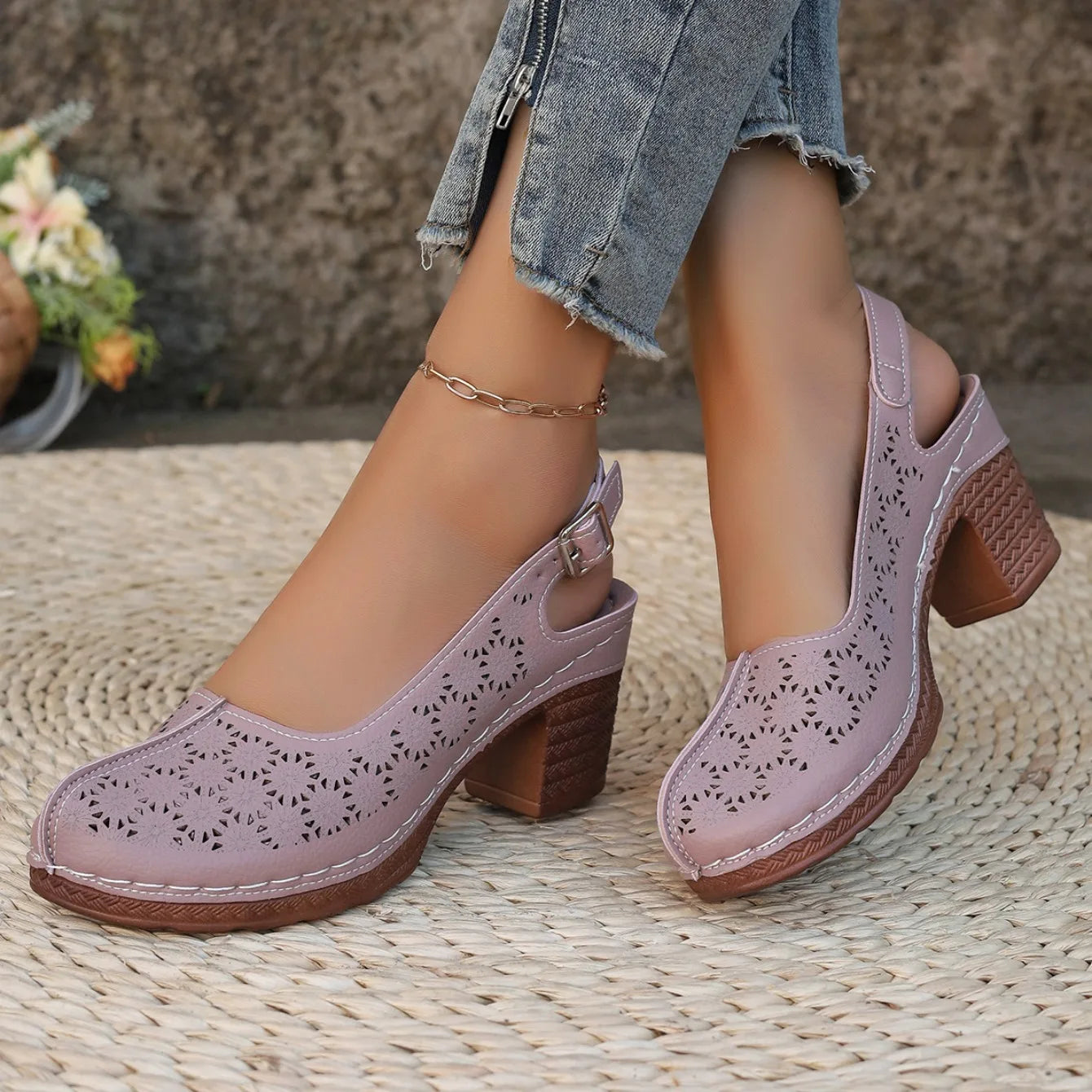 Women Sandals Retro Comfortable New Summer Shoes for Women Thick Heeled Fish Mouth Middle Heeled Fashion Hollow Sandals Women