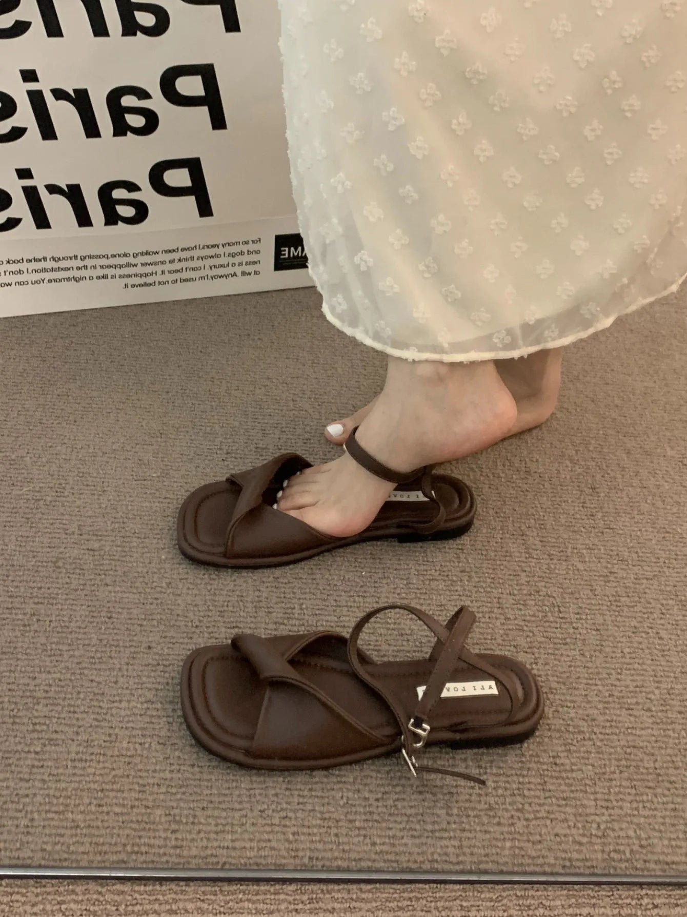 Women's Sandals Summer 2025 New Flat Rubber Sole Comfortable Sandals Breathable Fashion Luxury Outdoor Beach Women's Shoes