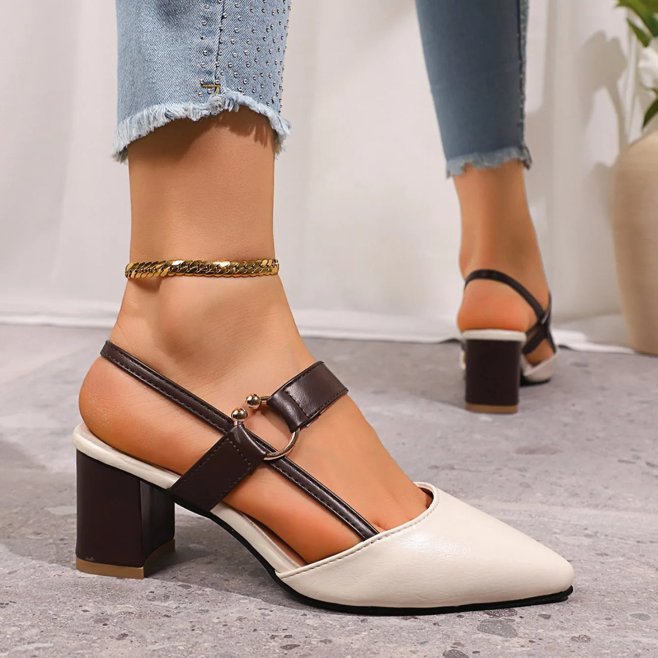 Women Sandals Fashion Solid Color Slingback Shoes Women Outdoor Designer Shoes Pointed Toe High Heels Sandals Zapatos De Mujer