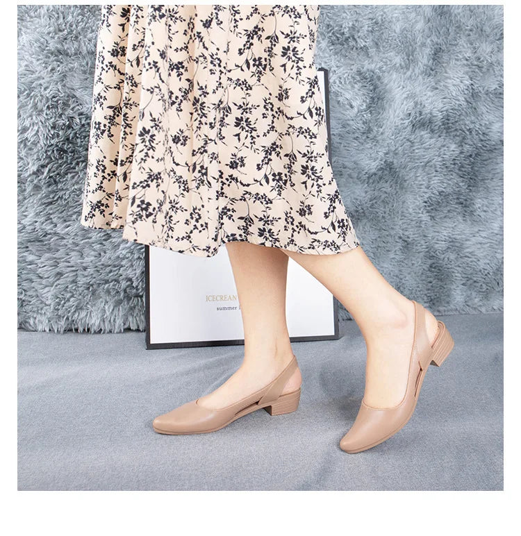 Elegant Jelly Sandals for Women — Breathable, Non-Slip & Effortlessly Chic