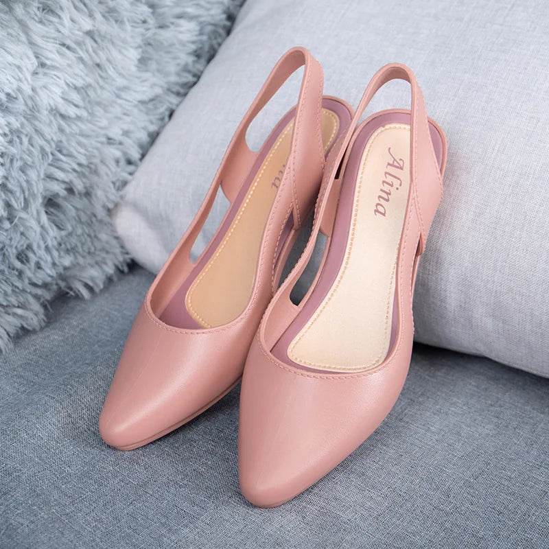 Elegant Jelly Sandals for Women — Breathable, Non-Slip & Effortlessly Chic