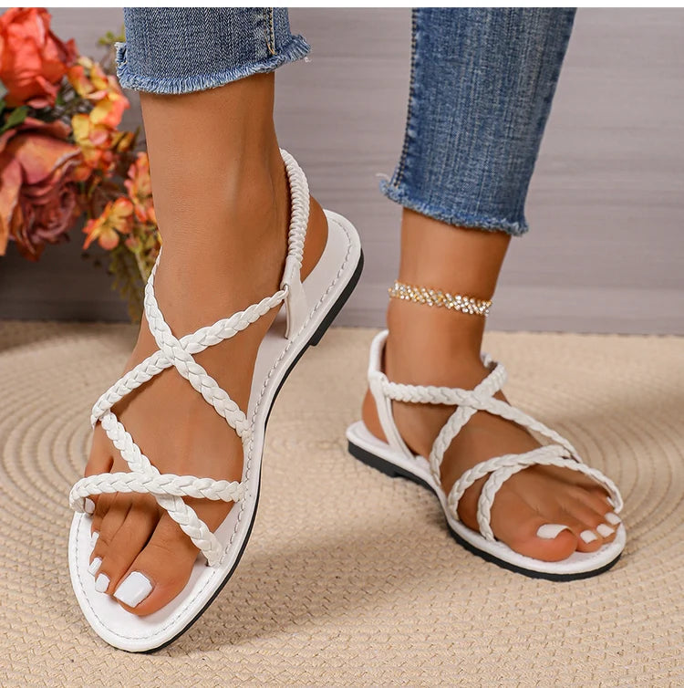 Elegant Flat Sandals for Women — Lightweight, Breathable & Made for Summer