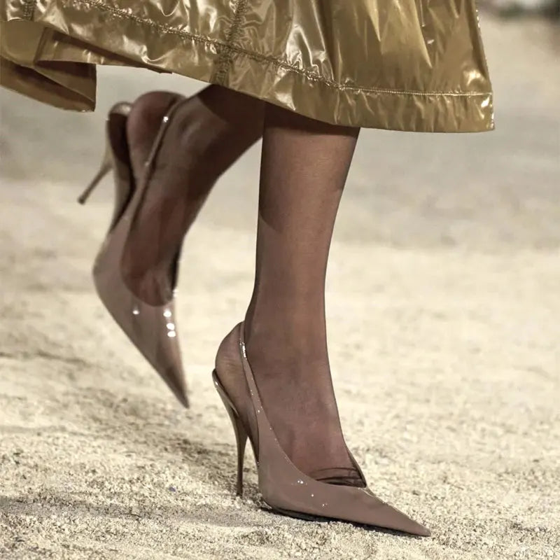2026 Spring and Summer New Simple Pointed Back Hollow Sandals European and American Fashion Versatile Banquet Women's Shoes